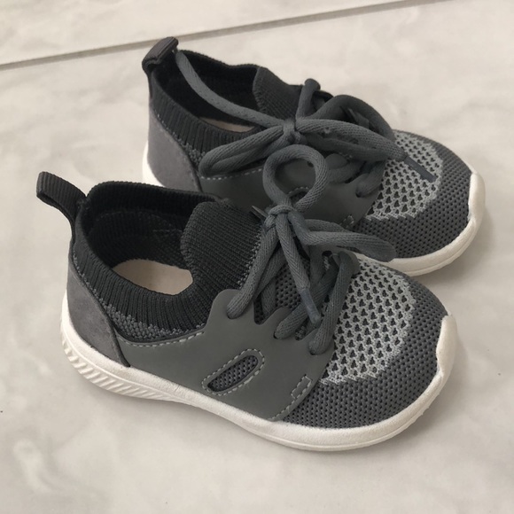 Gap toddler boy sneaker shoes - Picture 2 of 4
